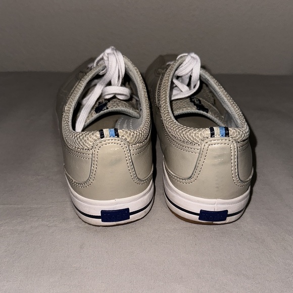 Vintage KEDS Beige Leather Sneakers - Picture 3 of 5